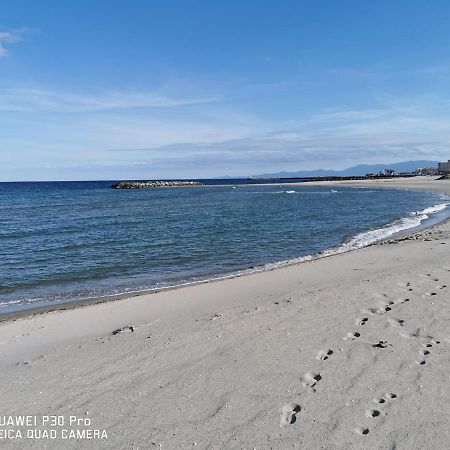 Вилла Le Soleil Bleu Wifi Clim Ле Баркарес Экстерьер фото